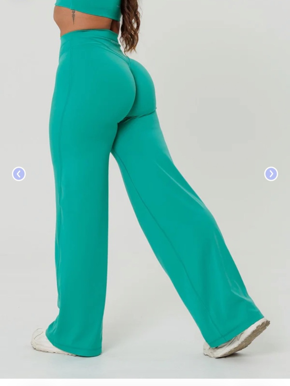 Icon High-Rise Sculptseam 
Straight Leg Pant in Dark Mint 31" Size Medium